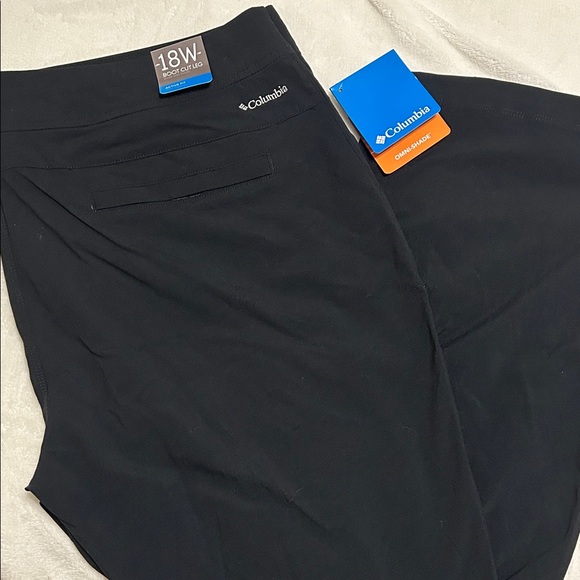 Columbia Pants - Columbia Black Boot Cut Women’s  Pants
